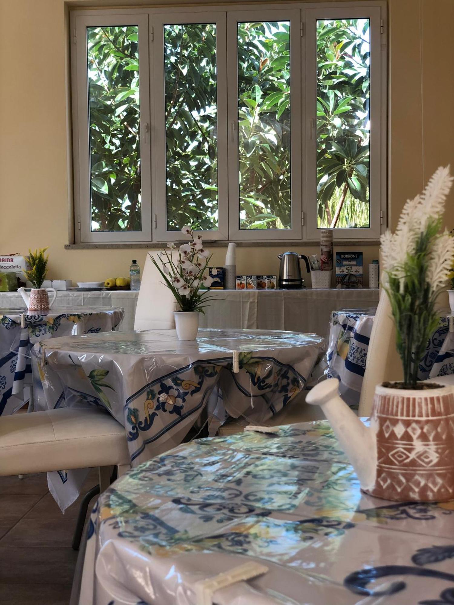 Thalassa Suite & Spa Ρέτζιο ντι Καλάμπρια Εξωτερικό φωτογραφία