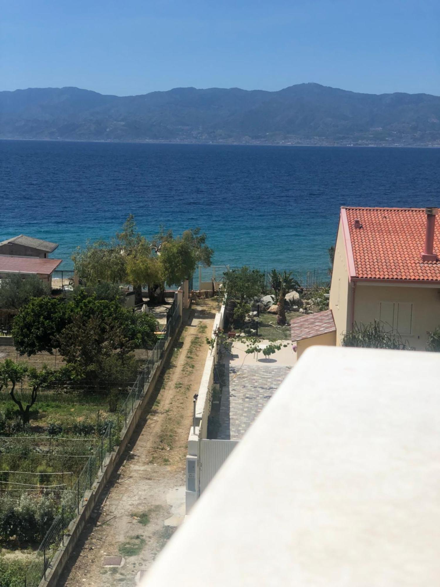 Thalassa Suite & Spa Ρέτζιο ντι Καλάμπρια Εξωτερικό φωτογραφία